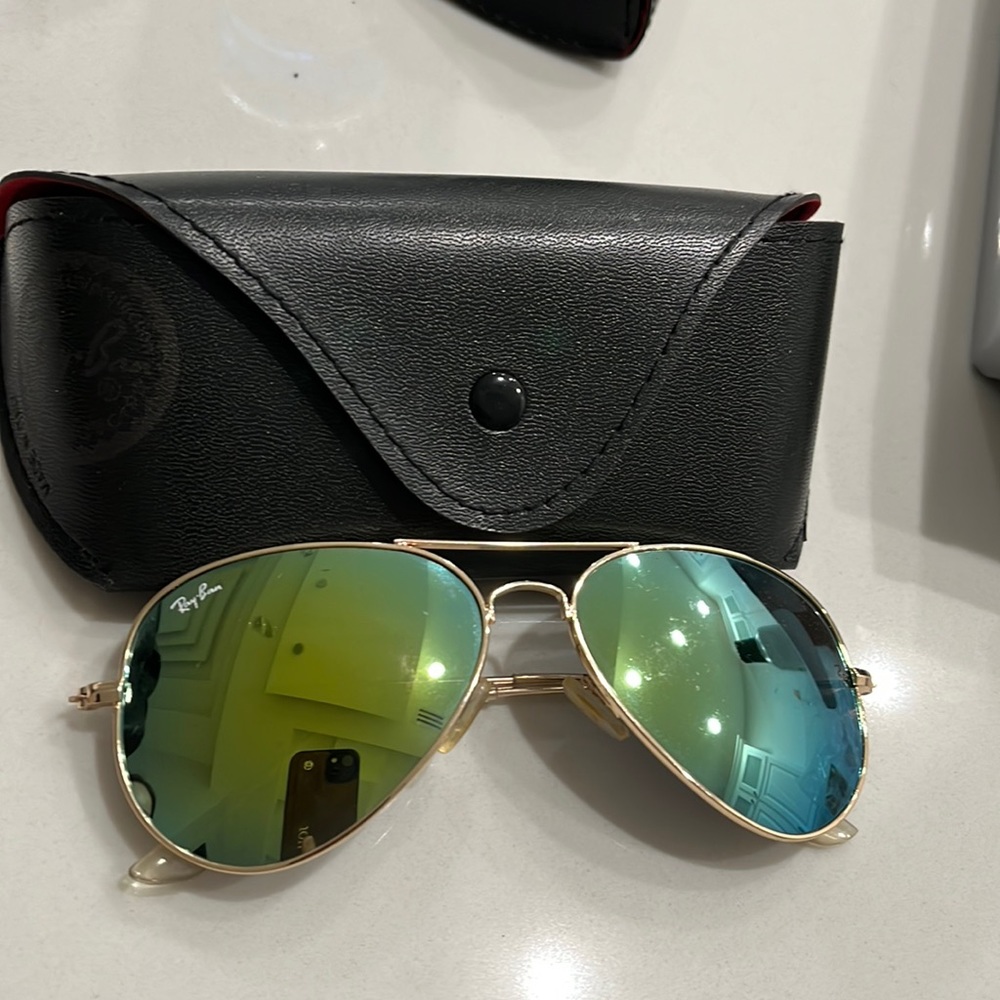 Used polarized aviator sunglasses